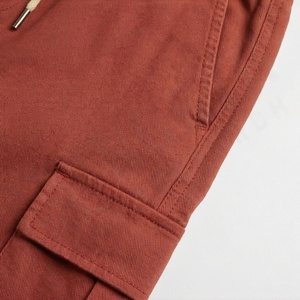 Pantalon de jogging décontracté pour homme, automne, sport, vêtements de travail, poids moyen, taille élastique, coupe ample, multi-poches, style à devant plat, 100% - Product Image 5