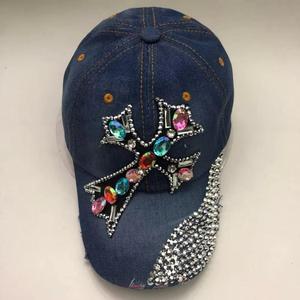 Casquette de baseball pour homme 100% coton avec broderie 3D en strass Logo personnalisé Sport Snapback et casquette de camionneur pour les golfeurs Scène de plage - Product Image 1