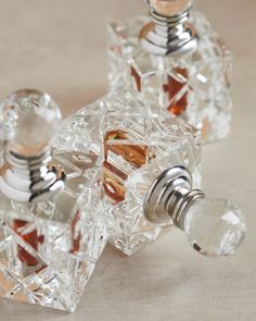 "น้ำมันหอมระเหย agarwood: ความลับสู่ชีวิตที่ผ่อนคลายและตื่นเต้น" - Product Image 2