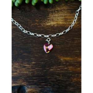 Abalorios Navajo Hechos a Mano de Rosa Dalia y Corazón con Ópalo, Joyería Chapada en Platino y Rodio, Engaste de Plata de Ley - Product Image 1