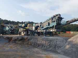 Planta de trituración de mandíbula móvil de los mejores precios de 250 a 300 TPH para minería de piedra con componentes centrales Motor Cojinete Engranaje Caja de cambios - Product Image 2