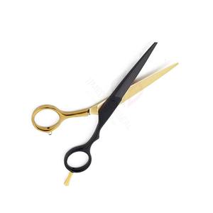 กรรไกรร้านเสริมสวยสีทองสีดำแบบปรับได้สำหรับสไตลิสผมทื่อแหลมเหล็กพรีเมี่ยมที่วางนิ้วความสบาย - Product Image 6