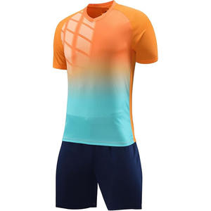 เสื้อฟุตบอลย้อนยุคเสื้อฟุตบอลผู้ชายเสื้อฟุตบอลคลาสสิกผ้าโพลีเอสเตอร์100% เรียบ - Product Image 2