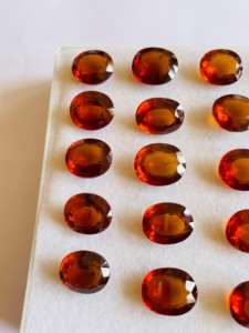 โกเมนเฮสโซไนท์ธรรมชาติจากบราซิลเป็น AAA แบบหลวมการตัดรูปไข่การตัดที่สมบูรณ์แบบได้รับการรับรองสำหรับการใช้เครื่องประดับ - Product Image 2