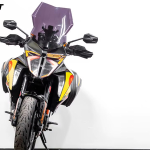 Venez profiter du meilleur prix sur la 1290 Super Duke GT 2019, la moto sportive de tourisme ultime. - Product Image 1
