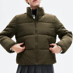 Chaqueta acolchada de nailon de invierno para mujer, superventas, verde caqui oscuro, diseño de burbujas corto personalizado, cuello levantado, tejido transpirable - Product Image 1