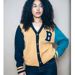 Cárdigan con logotipo personalizado y cuello en V para hermandad y fraternidad, cárdigan de punto acrílico para Universidad y Universidad, suéter con bordado de chenilla - Product Image 1