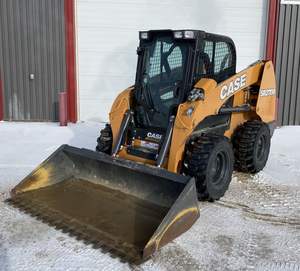 Estuche auténtico superventas SR270B, minicargador de ruedas con cabina cerrada, tren motriz, controles ISO/H de dos velocidades, viene listo para trabajar - Product Image 1