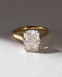 Coussin allongé coupe 12x10mm CZ Solitaire bague de fiançailles en or | Déclaration bijoux de proposition de mariée - Product Image 1