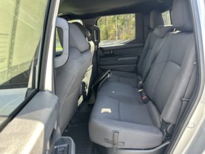 โตโยต้า ทาโคมา 2WD SR5 ปี 2024 มือสอง สภาพดี - Product Image 5