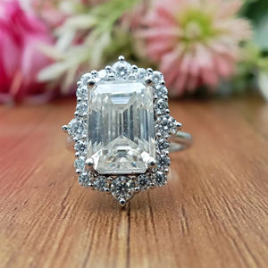 D'VINS JEWELS Classique Style Populaire Émeraude Taille Brillante 9x7mm VVS Diamant Lab Cultivé En Argent Sterling Fête Bague Cadeau De Fiançailles - Product Image 1