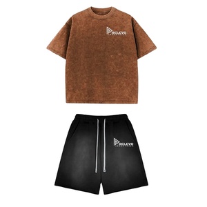 ชุดเซ็ตเสื้อยืดและกางเกงขาสั้นผ้าฝ้าย 100% สไตล์วินเทจฟอกสี  ใส่สบายสำหรับผู้ชายช่วงฤดูร้อน  รับสกรีนโลโก้ได้ - Product Image 1