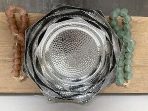 Argenterie Métal 3 Pièces avec Plateaux Royal Miroir Poli Unique Dessert et Plateaux de Service Elégant et Durable Qualité - Product Image 2