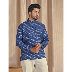 เสื้อคุร์ต้าผ้าฝ้ายป๊อปลินสีน้ำเงินพิมพ์ลายสำหรับผู้ชาย เสื้อเชิ้ตแขนยาวลำลอง ระบายอากาศได้ดีและสวมใส่สบาย - Product Image 5