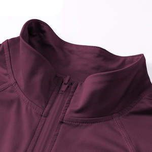 Veste de Yoga Respirante et Solide de Haute Qualité pour Femmes Logo Personnalisé Ensemble de 2 Pièces d'Entraînement de Fitness à Manches Longues - Product Image 4