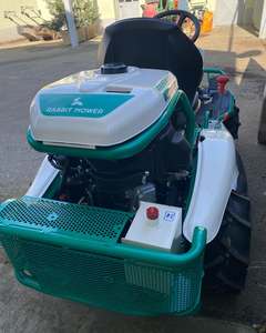 Tondeuse à gazon Rabbit Orec RM982 4x4 avec bac de ramassage, livraison rapide garantie. Ces tondeuses Orec Rabbit de haute qualité. - Product Image 3