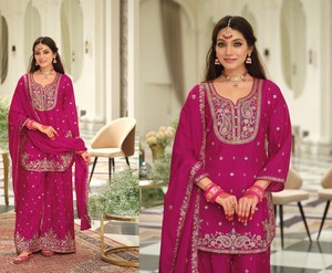 ชุดพาลาซโซผ้าไหมสไตล์ปากีสถานผ้าชินอนแบบพรีเมี่ยมพร้อมงานปักหนาเหมาะสำหรับคอลเลกชันงานแต่งงาน - Product Image 2