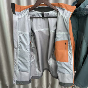 Chaqueta Bomber de respiración impermeable Trilaminate de gama alta, cortavientos de invierno suave con cierre de cremallera para senderismo, impermeable - Product Image 4