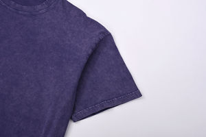 Camiseta de Hombre Batik Lavada de Color Morado, Peso Pesado, 250 g/m², Logotipo Personalizado, 100% Algodón, Venta al Por Mayor - Product Image 4