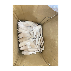 Décoration artisanale de poisson en bois pour la décoration intérieure en bois naturel d'aspect rustique pour l'espace intérieur - Product Image 1