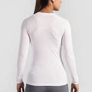 เสื้อแรชการ์ดผู้หญิง คุณภาพดีเยี่ยม เนื้อผ้าระบายอากาศได้ดี พิมพ์ลายแบบซับลิเมชั่นตามสั่ง แห้งเร็ว เป็นมิตรกับสิ่งแวดล้อม แขนยาว น้ำหนัก 220 กรัม ไซส์ผู้ใหญ่ - Product Image 2