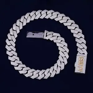 Chaîne Moissanite classique Miami Cuban Link Chaîne en argent sterling 925 Chaîne en diamant entièrement glacé pour homme - Product Image 1