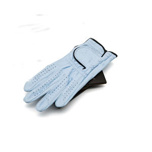 Guantes de golf transpirables suaves para mano izquierda y derecha, características antideslizantes de alta calidad personalizadas, piel de oveja de cuero Cabretta - Product Image 1