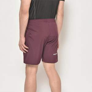 Short de sport 2 en 1 de haute qualité pour hommes-Parfait pour la course, la gym et le sport-Doublure de compression intégrée pour un soutien supplémentaire - Product Image 5