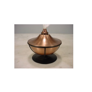 Torche Tiki en métal à patine verte Décor de table pour jardin, patio, balcon, intérieur, extérieur, éclairage de fête Usage décoratif - Product Image 3