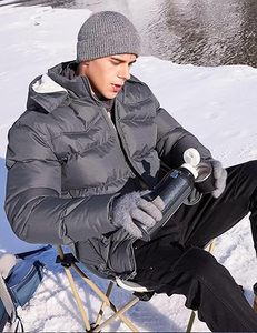 Venta al por mayor chaqueta acolchada personalizada hombres 2025 cálido AISLAMIENTO impermeable ligero invierno prendas de vestir exteriores ropa de calle OEM proveedor a granel - Product Image 4