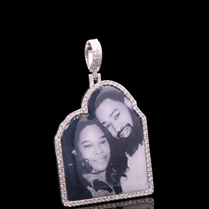 Colgante de Hip Hop Personalizado OEM de Acero Inoxidable con Diamantes de Imitación CZ - Product Image 1