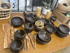 Juego familiar de cuencos y cucharas de Coco para batidos de verano, Natural cuenco de cáscara de coco, ventas al por mayor de Vietnam - Product Image 3