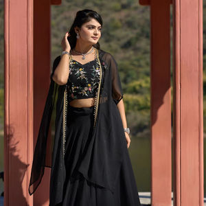 Elegante Lehenga de Georgette Estilo Indio para Mujer, Blusa, Dupatta, Diseño Clásico Moderno Tradicional para Fiesta, Estilo Koti Moderno - Product Image 1