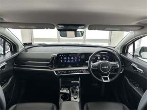 Voiture d'occasion entièrement équipée 2025 <span class=keywords><strong>Kia</strong></span> <span class=keywords><strong>Sportage</strong></span> Urban Deluxe 1.6PT SUV Expédition mondiale - Product Image 2