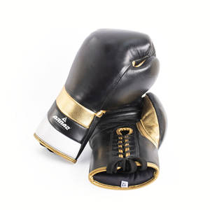Gants de boxe de qualité supérieure avec rembourrage premium et ajustement confortable pour l'entraînement régulier, conçus avec une protection contre les impacts - Product Image 3