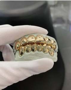 กริลล์ฟันหรูหรา VVS มอยส์ซาไนต์ ทองคำแท้ 14K ขนาด 8x8 - Product Image 2