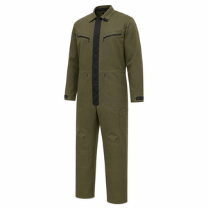 Combinaison industrielle pour homme en sergé robuste, vert olive, avec patte de boutonnage noire, col pointu, grandes poches aux hanches et genoux renforcés, multi-usages - Product Image 3