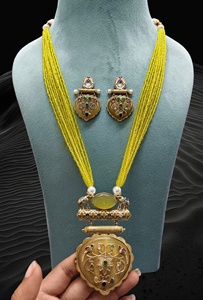 Kundan meena ensemble de bijoux pour femmes et filles avec couche multicolore Mala Long collier boucles d'oreilles pour les fêtes et les cadeaux - Product Image 6