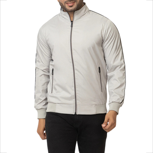 Camiseta de Soft Shell para Hombre - Diseño Moderno, Ideal para Días Activos, Ofrece Protección Versátil, Ideal para Compras al por Mayor, Estilo Moderno - Product Image 1