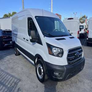 Ford Transit 250 2023 LIMPIO Y ASEQUIBLE - Product Image 1