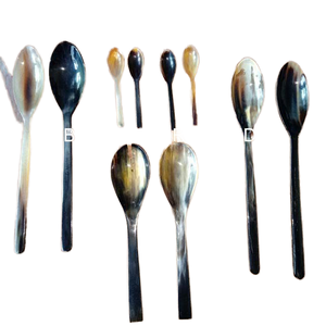 Juego de tenedor de cucharas de caviar decorativas vikingas hechas a mano, cuerno de búfalo de la mejor calidad para cocina, camping y servicio de sopa en la India - Product Image 3