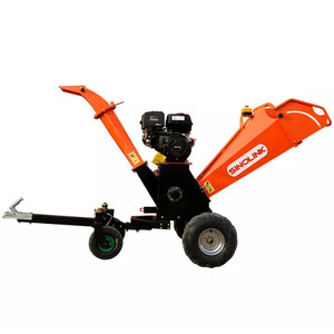 Broyeur de bois de 6 pouces avec moteur de 15 CV et système d'alimentation hydraulique - Product Image 3