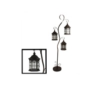 Conception unique en métal suspendu à la main lanterne à bougie noire lanterne à bougie utilise pour la décoration de la maison et du jardin