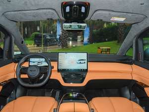 LEVC L380 2024, Vehículo Eléctrico MPV Grande de Nueva Energía, Vehículo Eléctrico Puro, MPV de 8 y 6 Plazas - Product Image 2