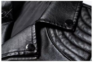 Nouvelle veste noire surdimensionnée pour homme en cuir de vache, style stade, avec empiècements tricotés, manches évasées, tendance et stylée, en cuir brut pour l'hiver - Product Image 3