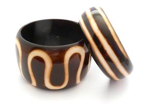 Bracelet tendance en résine multicolore personnalisé en gros personnalisation des meilleures couleurs pour bracelets en résine - Product Image 5