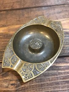 Cenicero Grande de Latón para Bares y Salones de Hookah, Proporciona una Opción Duradera para Uso Frecuente y Fácil Mantenimiento - Product Image 2