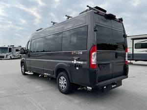 Bonne affaire pour le camping-car Entegra Coach Ethos 20E Compass 2024 - Product Image 3