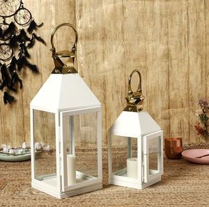 AK ชุดเชิงเทียนทองเหลือง2ขวดสำหรับตกแต่งเทศกาลโคมไฟโลหะสีขาวพร้อมที่จับสีทองดีไซน์ไม่เหมือนใคร - Product Image 1