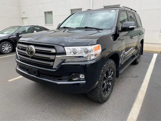 2020 Toy ota LandCruiser SUV Petrol Engine Manual Gearbox Left Hand Steering Hot Sale Vehicle with Low Mileage